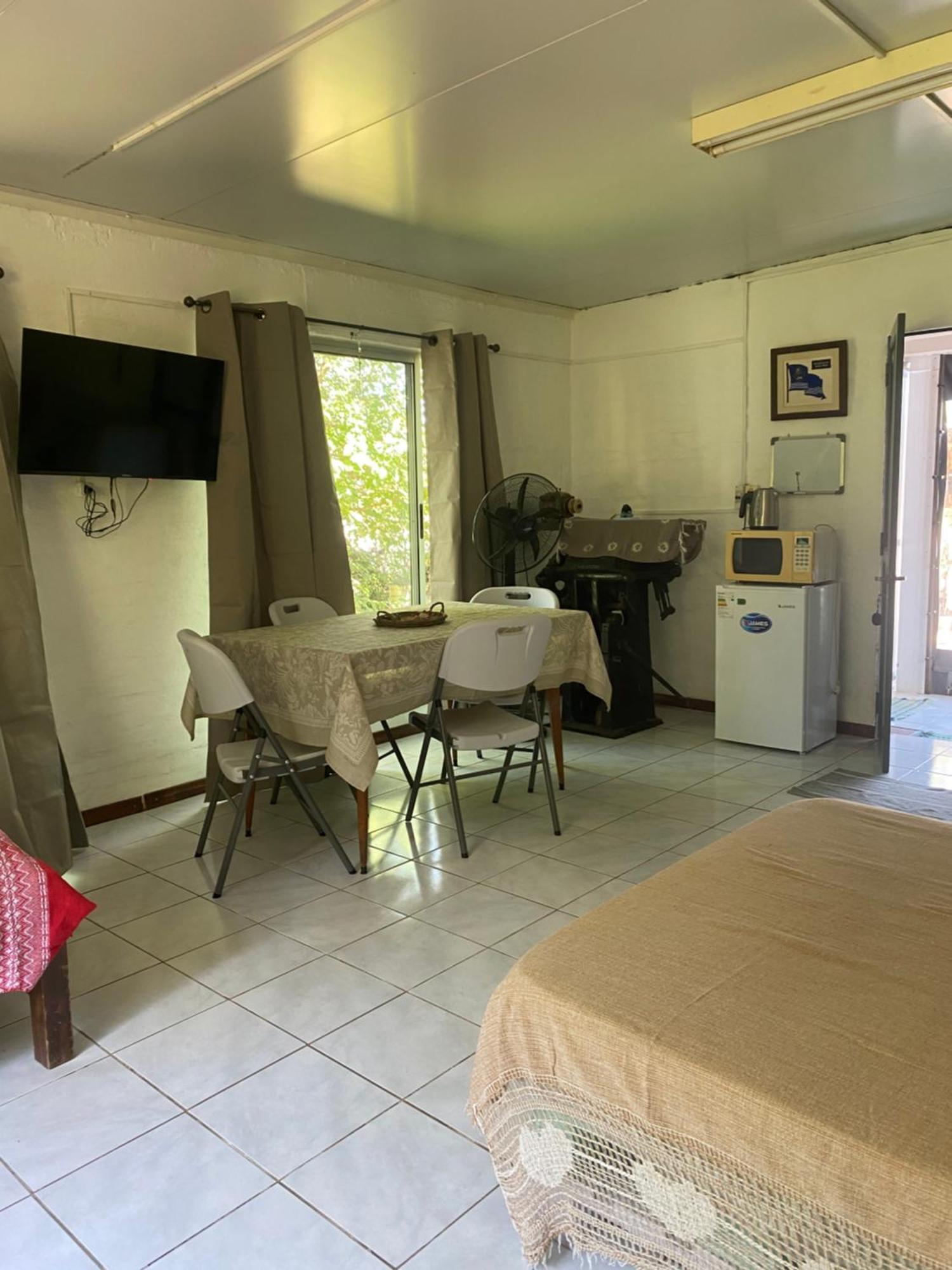 Casita Del Parque Hotel Salto Ngoại thất bức ảnh